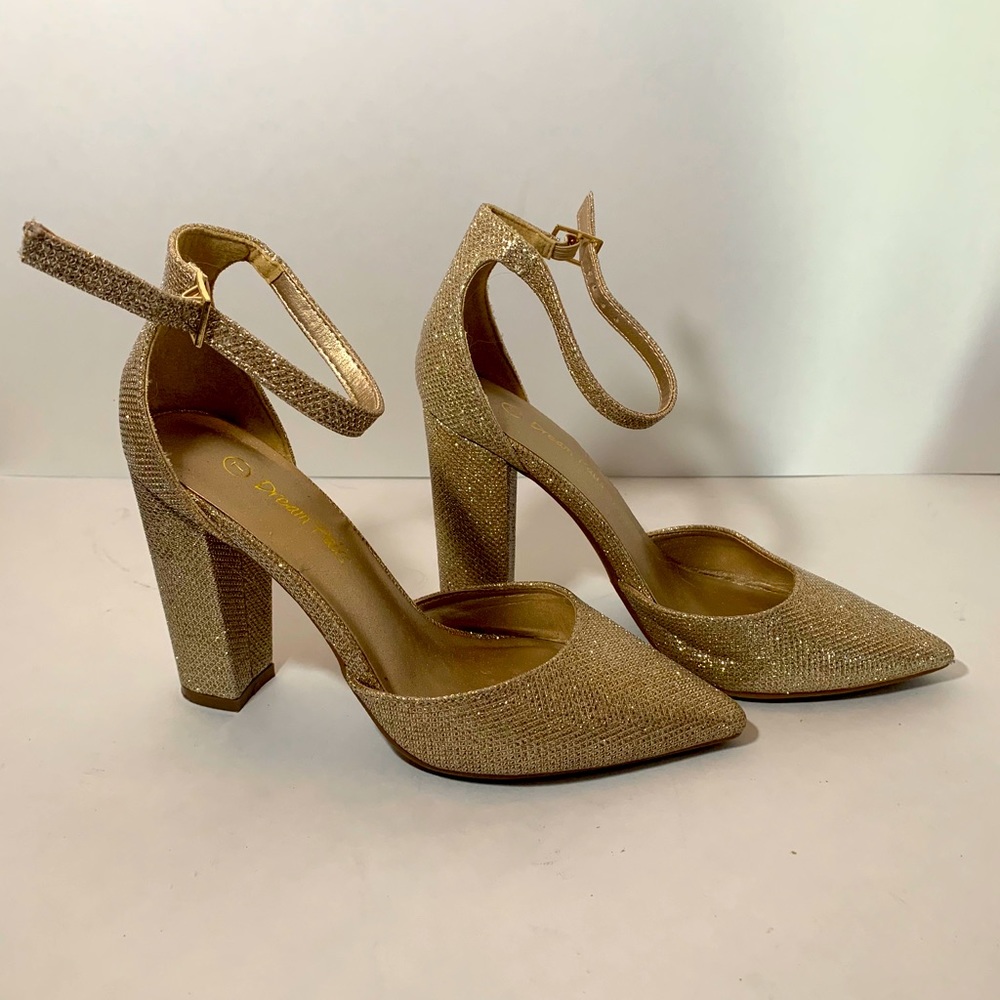 Dream Pairs heels size 7